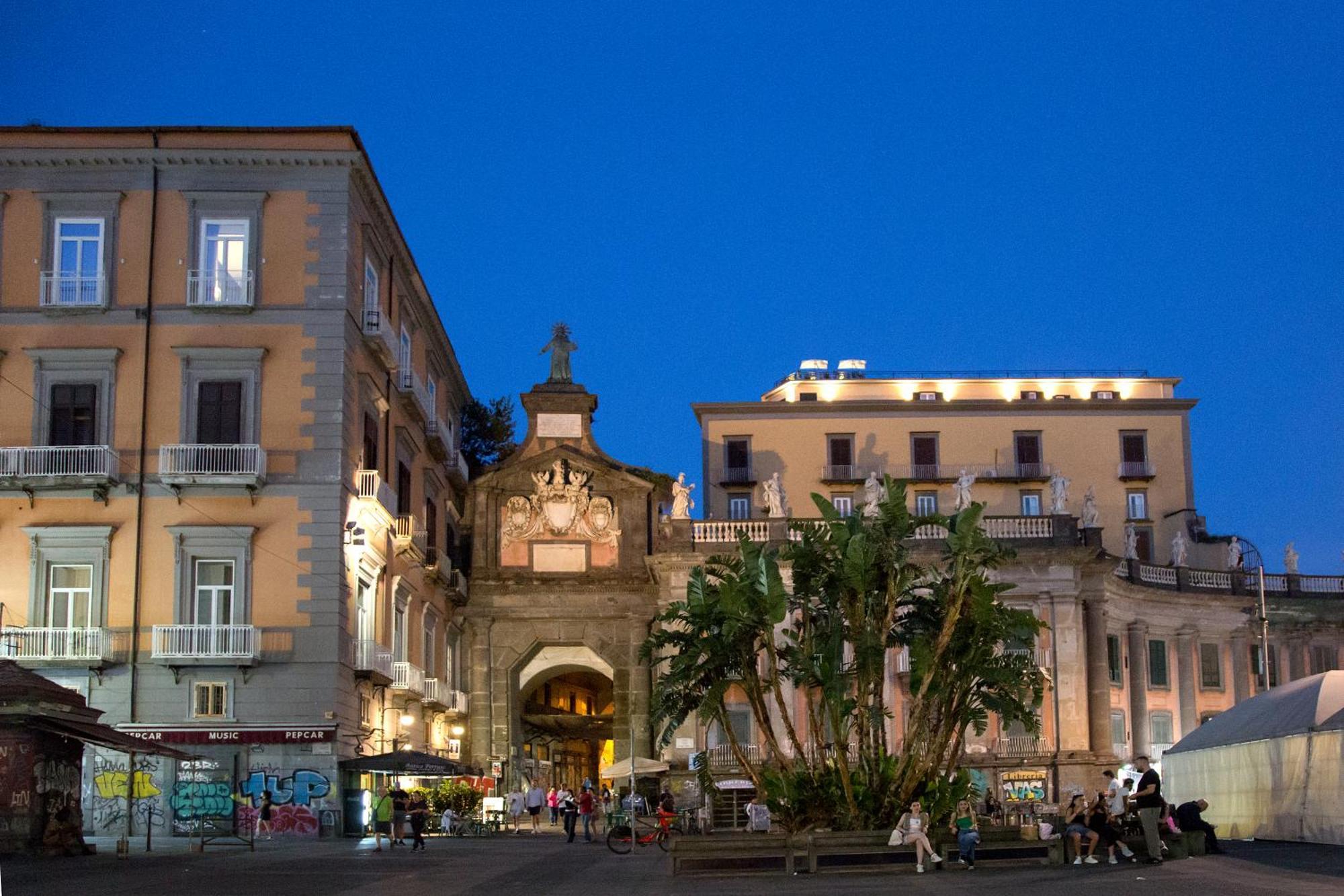 Galleria Port'Alba - Suites & Rooftop Naples Exterior photo